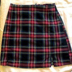 Cara Skirt: Black w/ Red Yellow Blue & White Plaid